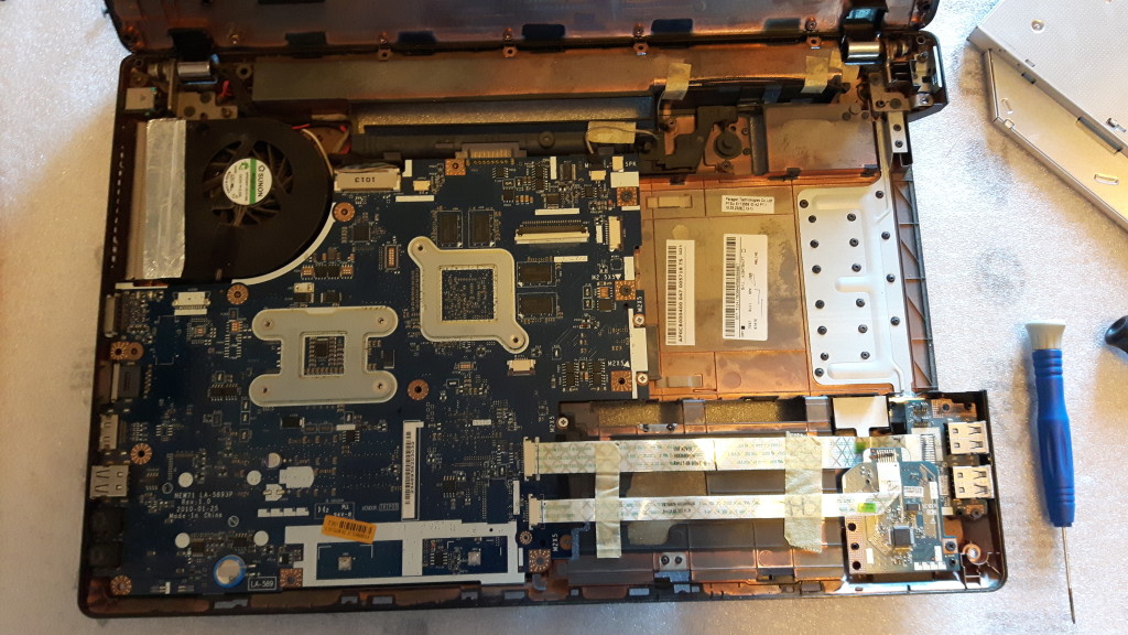 Problema e riparazione computer Asus X53T